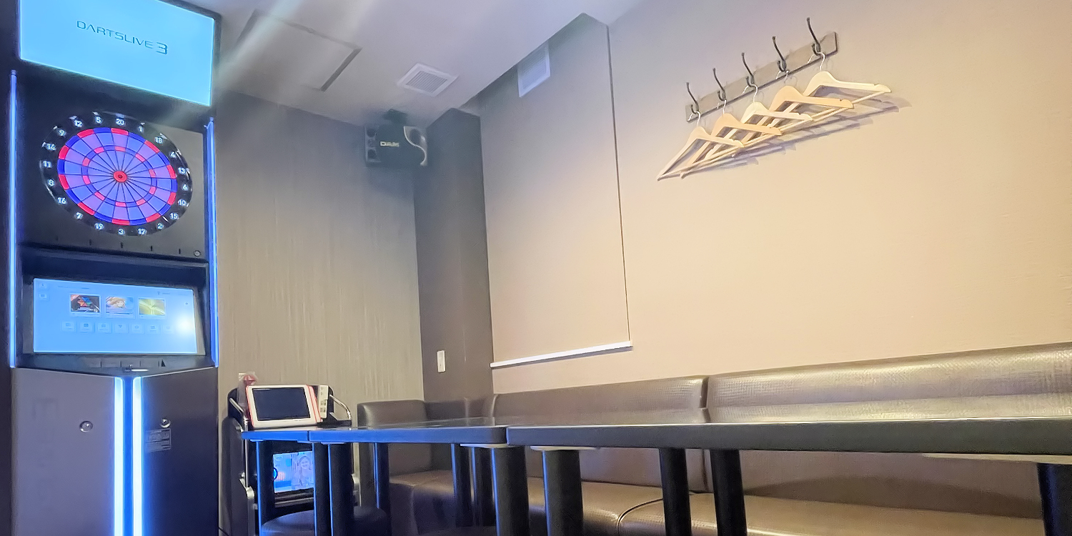 横須賀中央店 内観2